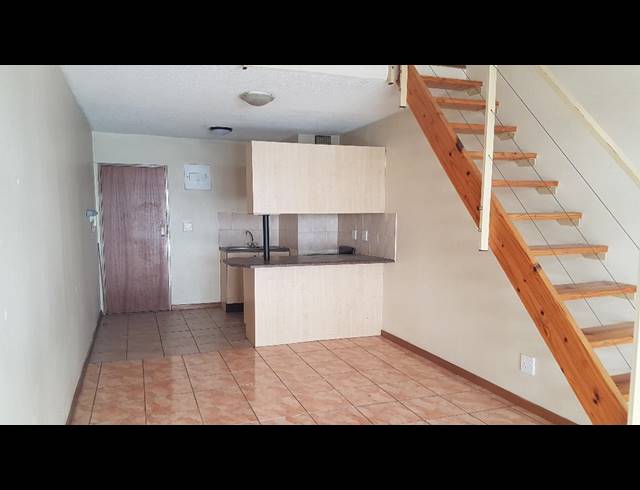 1 BEDROOM APARTMENT SOLD IN HILLCREST